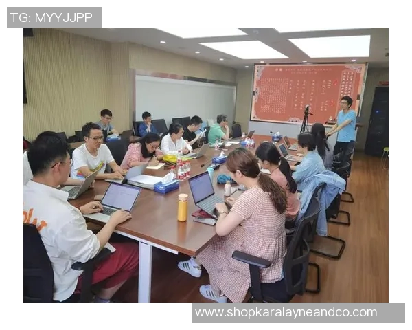 西安羽毛球队在联合会杯中的团队协作表现分析与点评